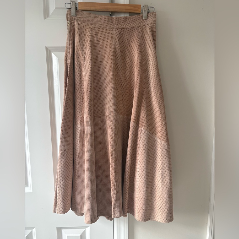 Vintage Made in Italy Perforated Suede Skirt Blush Pink - Picture 4 of 14